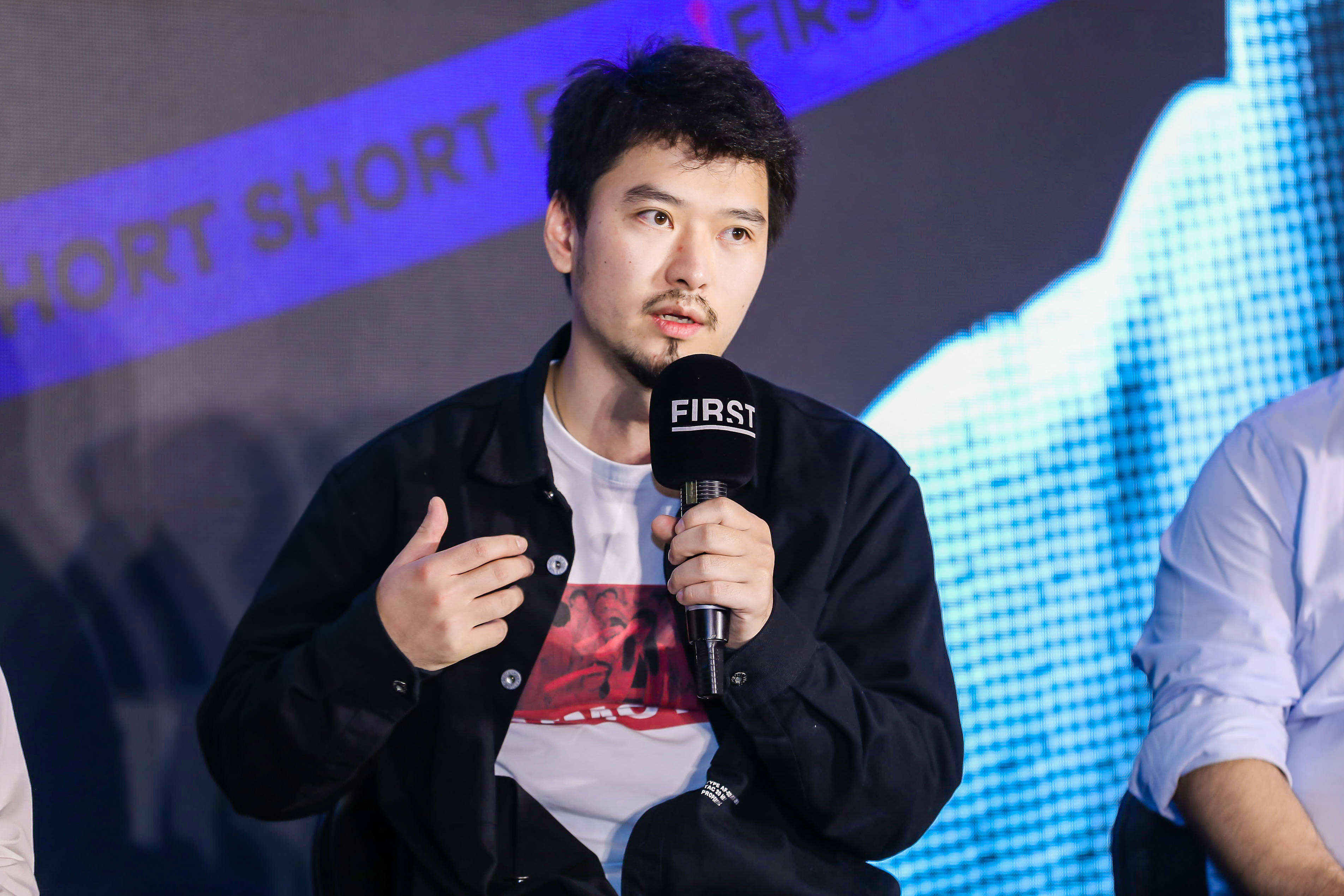 青年导演探讨手机电影:器材的鄙视链被打破是非常可喜的事情_陈硕