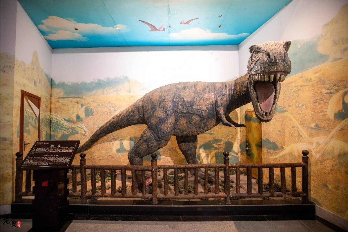 原创綦江博物馆,镇馆之宝是块墓碑,它证明泰国人祖先可能在重庆綦江