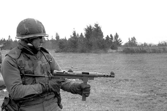 法国M1920冲锋枪图片