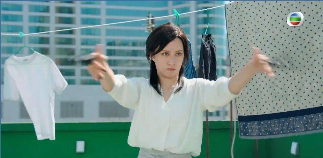 《杀手》龚嘉欣奋斗14年终上位 是自己一手一脚建立