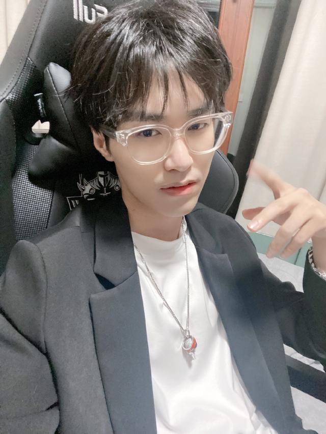 黄大仙在kpl联赛的打野席位上有了属于自己的一席之