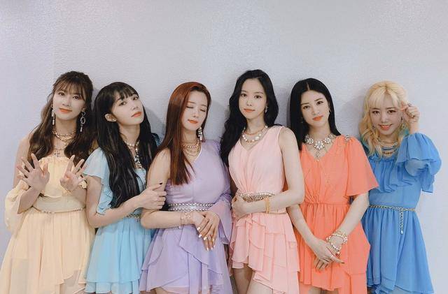 与aoa完全相反!盘点7队感情超好的韩国女团