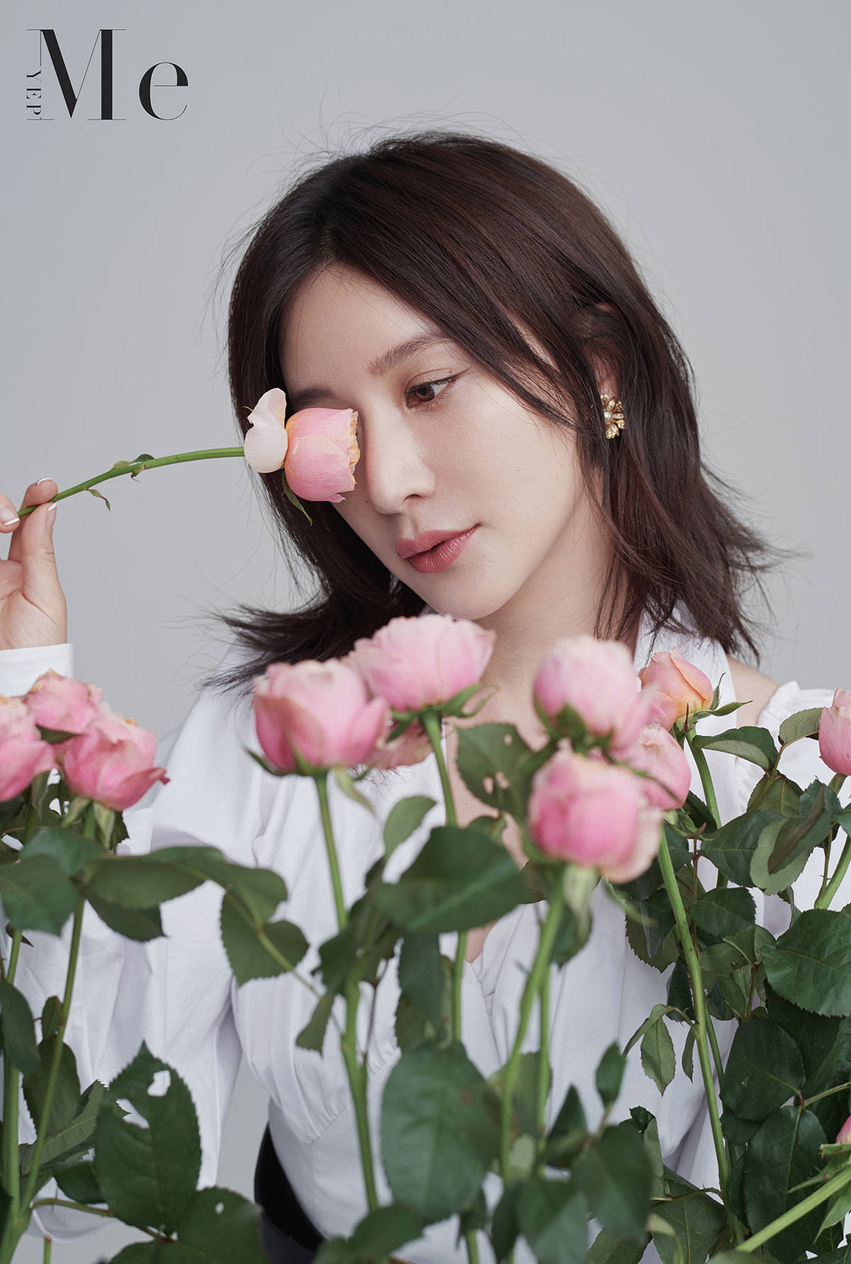 近期的熊乃槿行程也颇为忙碌,先是于个人社交平台透