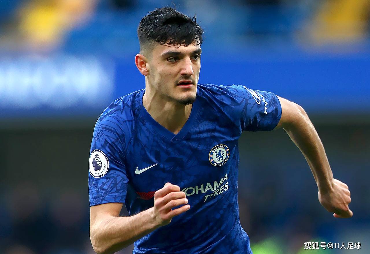 哈伍德·贝利斯是曼城青训系统自家培养的球员,而从2018/19赛季至今