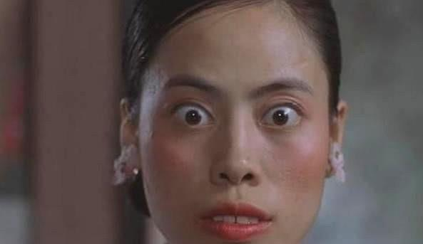 还记得功夫中的龅牙珍吗其实很美还神似王祖贤