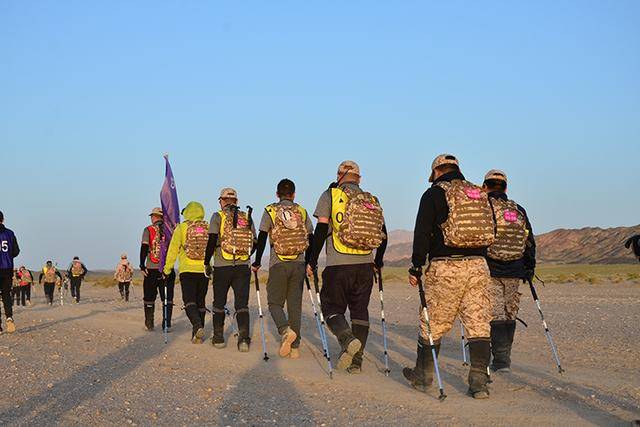 敦煌徒步108公里户外徒步旅行这些事项要注意