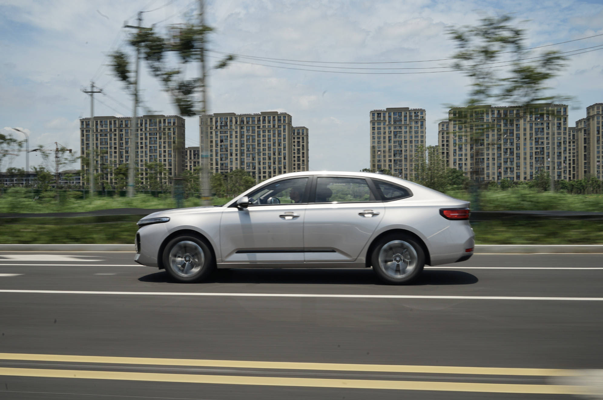 小身材大智慧试驾新宝骏rc5