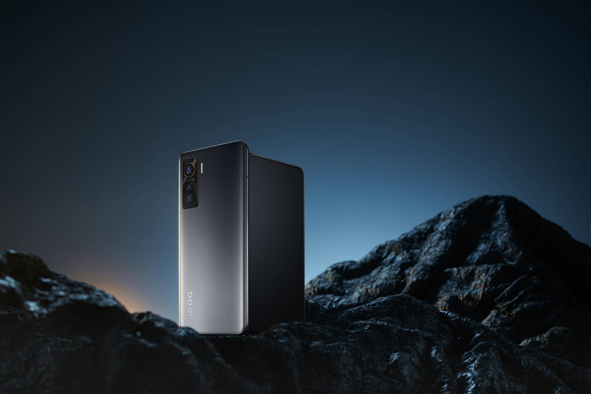 用户眼中的4k价位段"最强新锐",解读iqoo 5的综合实力_手机