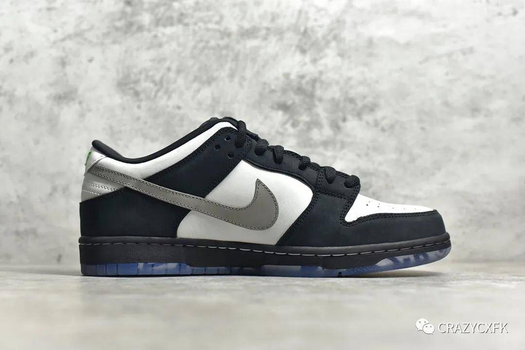 耐克鸽子 nike dunk sb low pro og 联名 staple 黑白熊猫滑板鞋