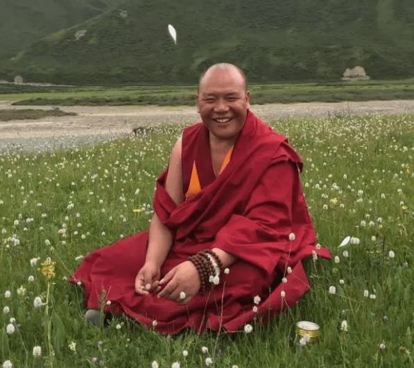 益西降措上师传奇故事之上师根据弟子根基直指心性的指导二