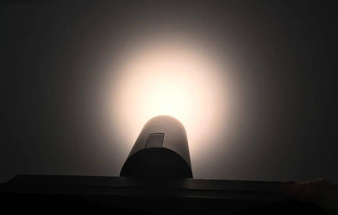 导轨射灯千万款,可惜你没看过这款!