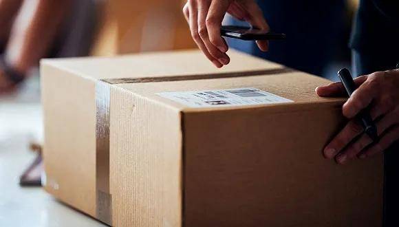 京东|京东禁用申通快递发货：电商竞争，殃及快递