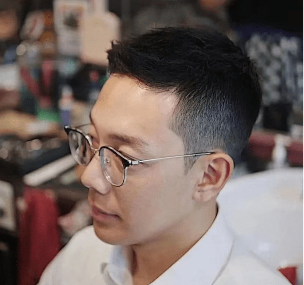 快要开学了,精选帅气男发23款,大学生快看看!_发型