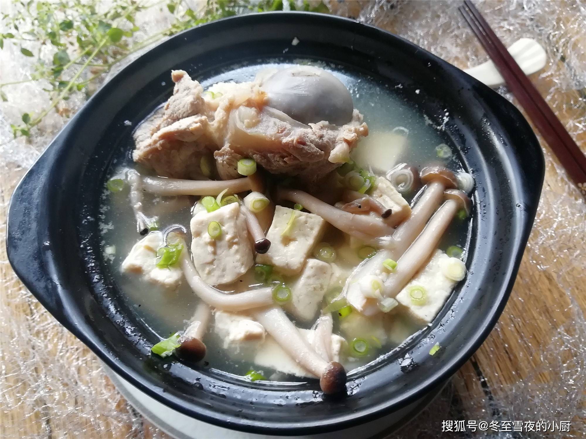 秋季常喝豆腐汤好喝又滋补分享10道豆腐汤做法家常味道好