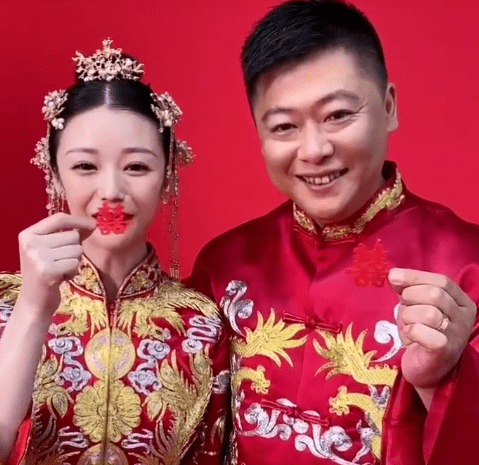 原创谢永强扮演者贺树峰在七夕节低调举行婚礼自称要和老婆白头偕老
