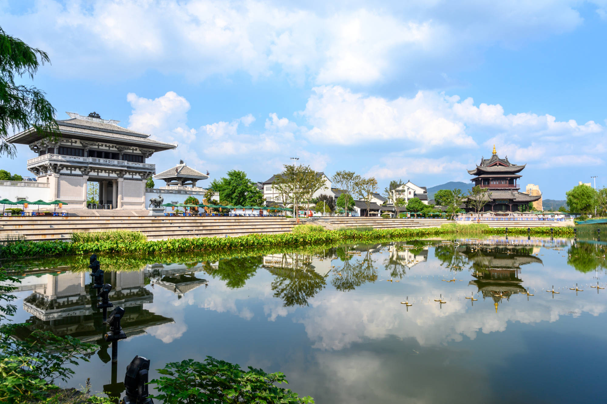 上虞中华孝德园,以远古舜帝和孝女曹娥为主题建成,占地500多亩_建筑