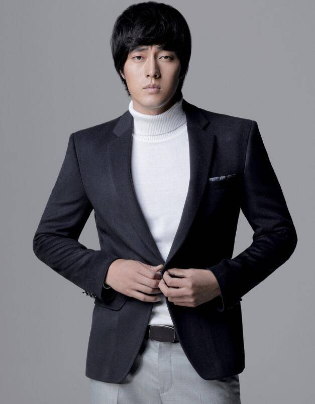 南韩"四大公共财"之一被私有化 与小17岁电竞主播婚后依然甜蜜_苏志燮