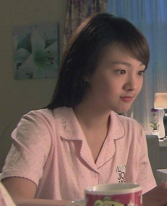 "以前嫌她丑,后来当女神"的3位明星,网友:只怪自己看走眼_手机搜狐网