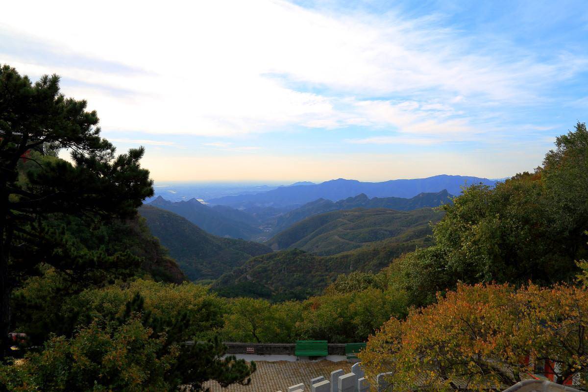 原创北京被忽视的一座山以古刹奇松怪石异卉闻名却仅是3a