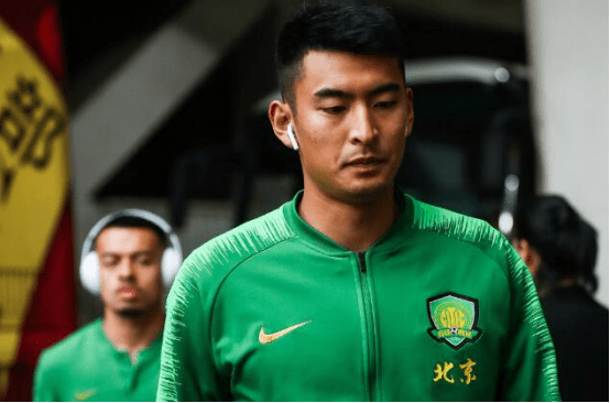 他是国安被球迷遗忘的锋霸,如今被主帅一举激活,曾多次入选国足_王子