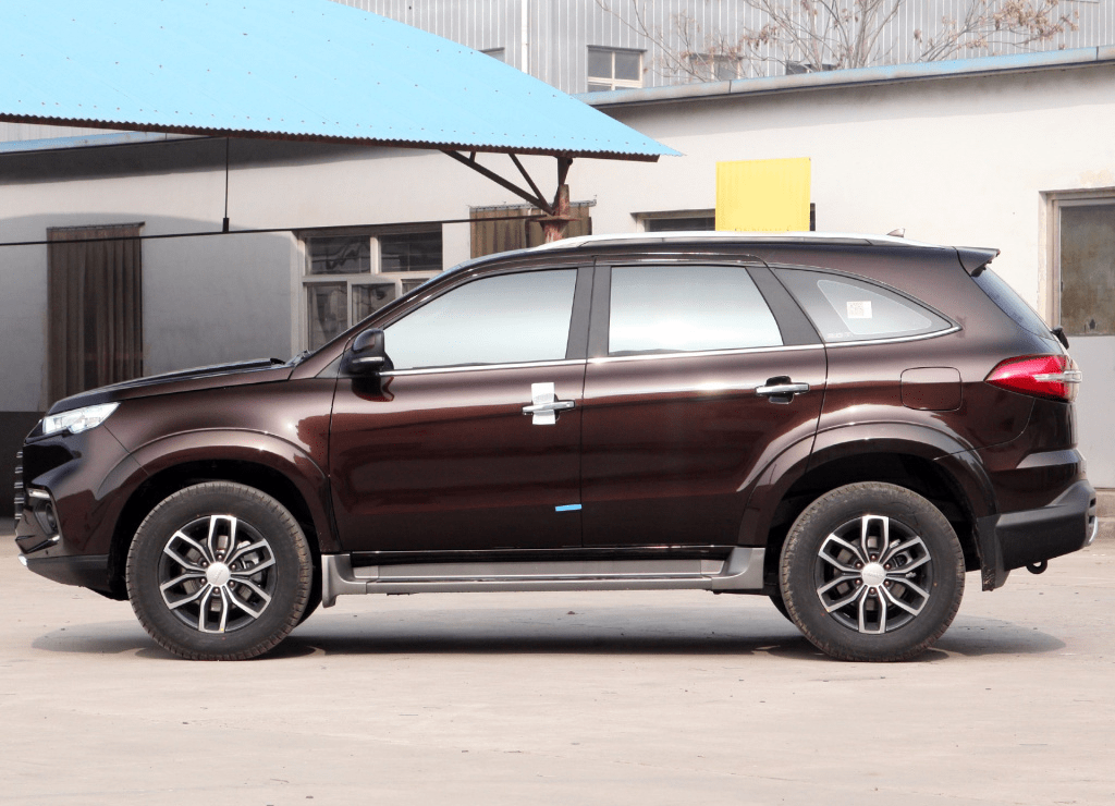 2020款江铃驭胜s350分别搭载2.0t柴油和2.