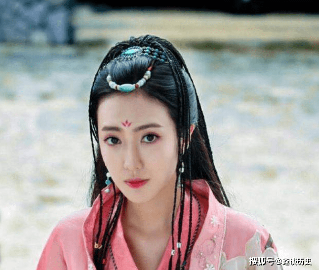 这位贵族的女子名字叫做尔朱英娥,她的父亲就是非常有名的尔朱荣