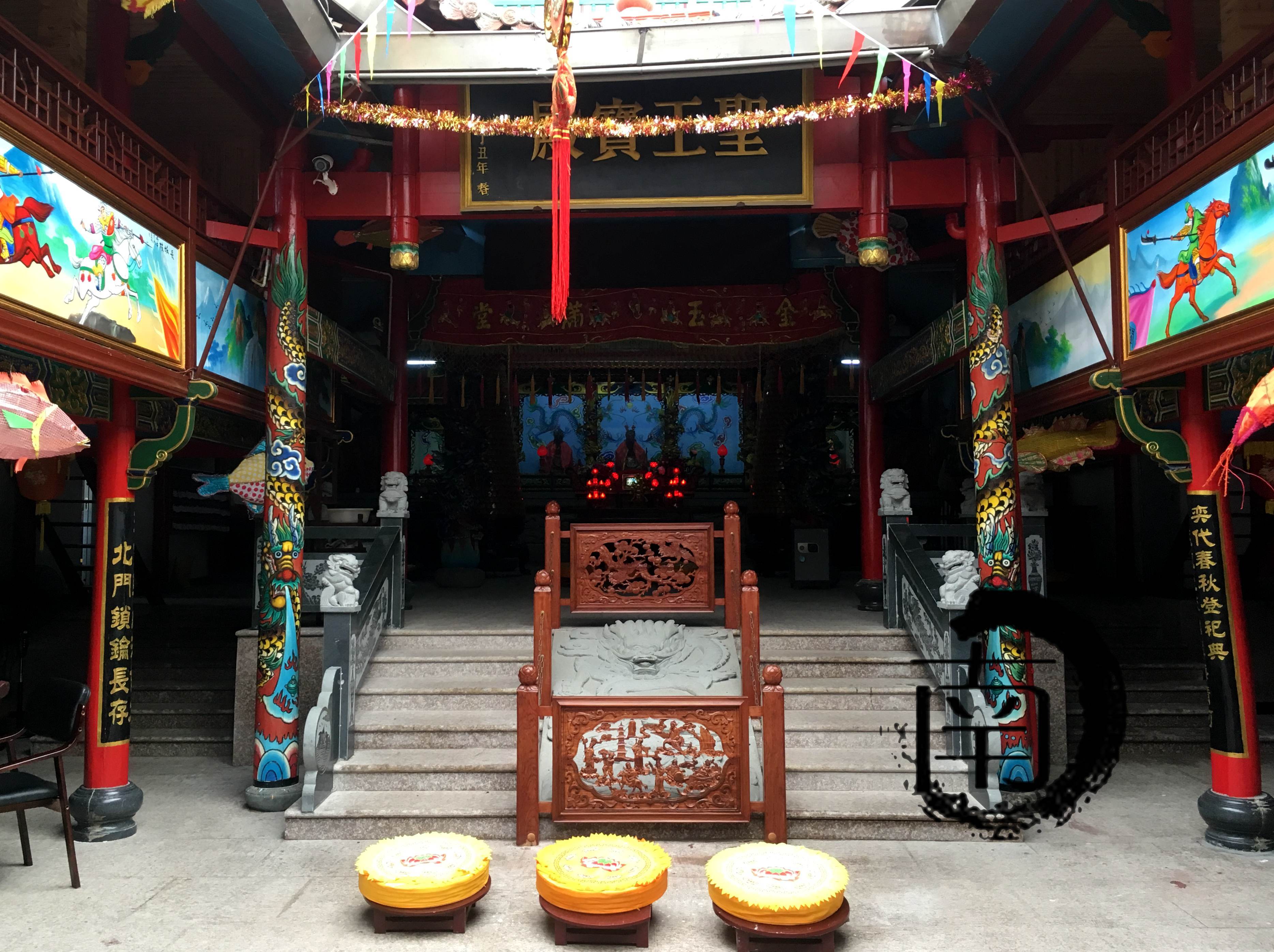 浙温州垄头陈元光纪念馆