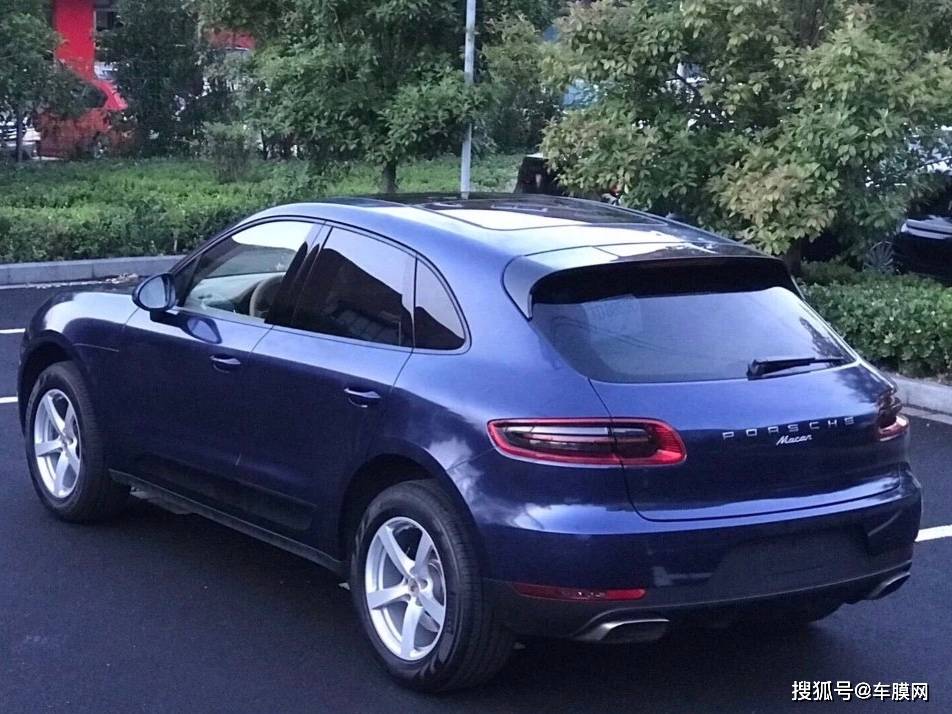 保时捷macan 水硅钒钙石蓝改色贴膜效果图