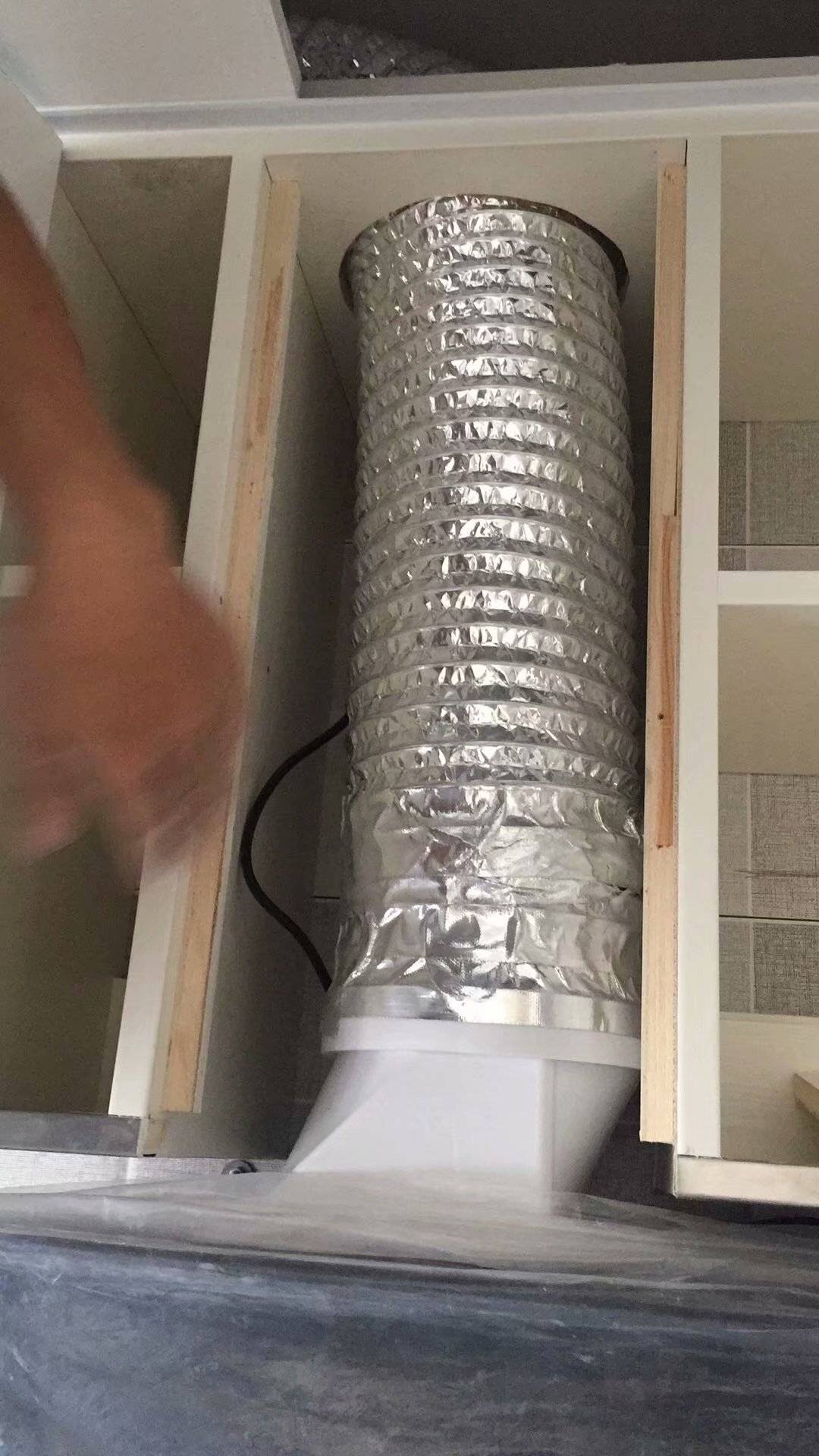 华冶万象公馆新美式砖夹橱柜成为年轻夫妻的新宠