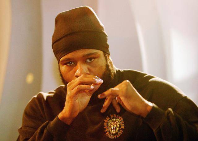 包括仅用52秒速杀"波兰坏小子"安德鲁-戈洛塔,然而却在2006年爆冷负于