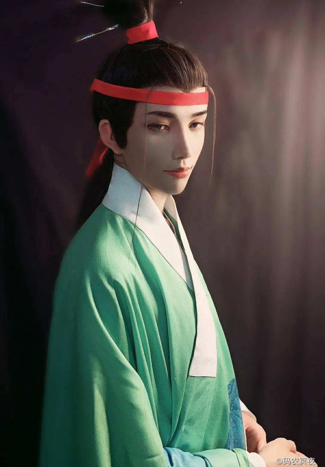 江南百景图沈周cos心心念念的沈大人从二次元出来了