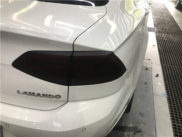 长沙汽车灯膜 熏黑灯膜 磨砂黑大灯膜尾灯膜 无论岁月是否如梭,你明眸