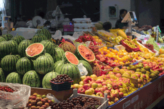 社区生鲜店泛滥,农贸市场如何重新定位突破重围?