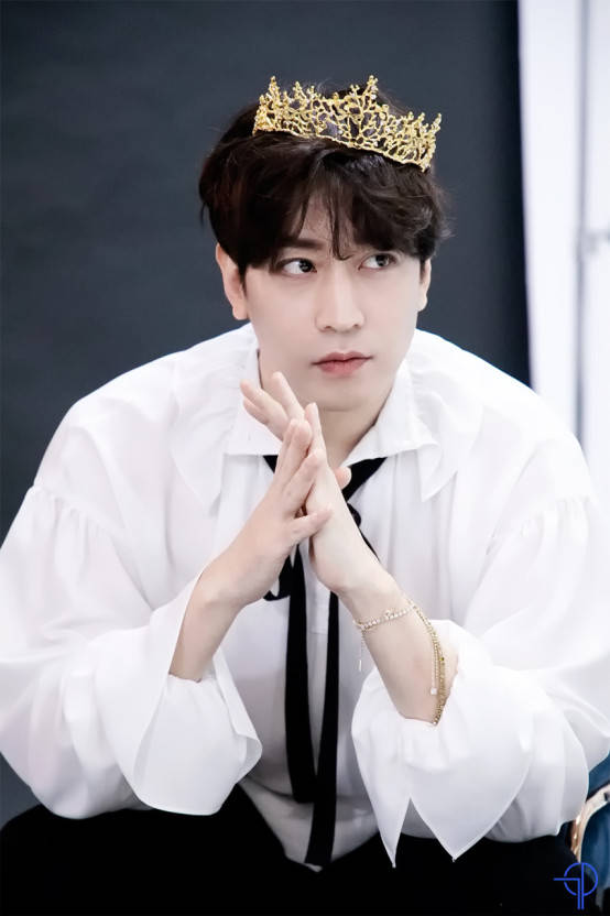 文晸赫新剧与刘仁娜饰夫妻前女友是金喜善拥有独栋别墅身价不凡