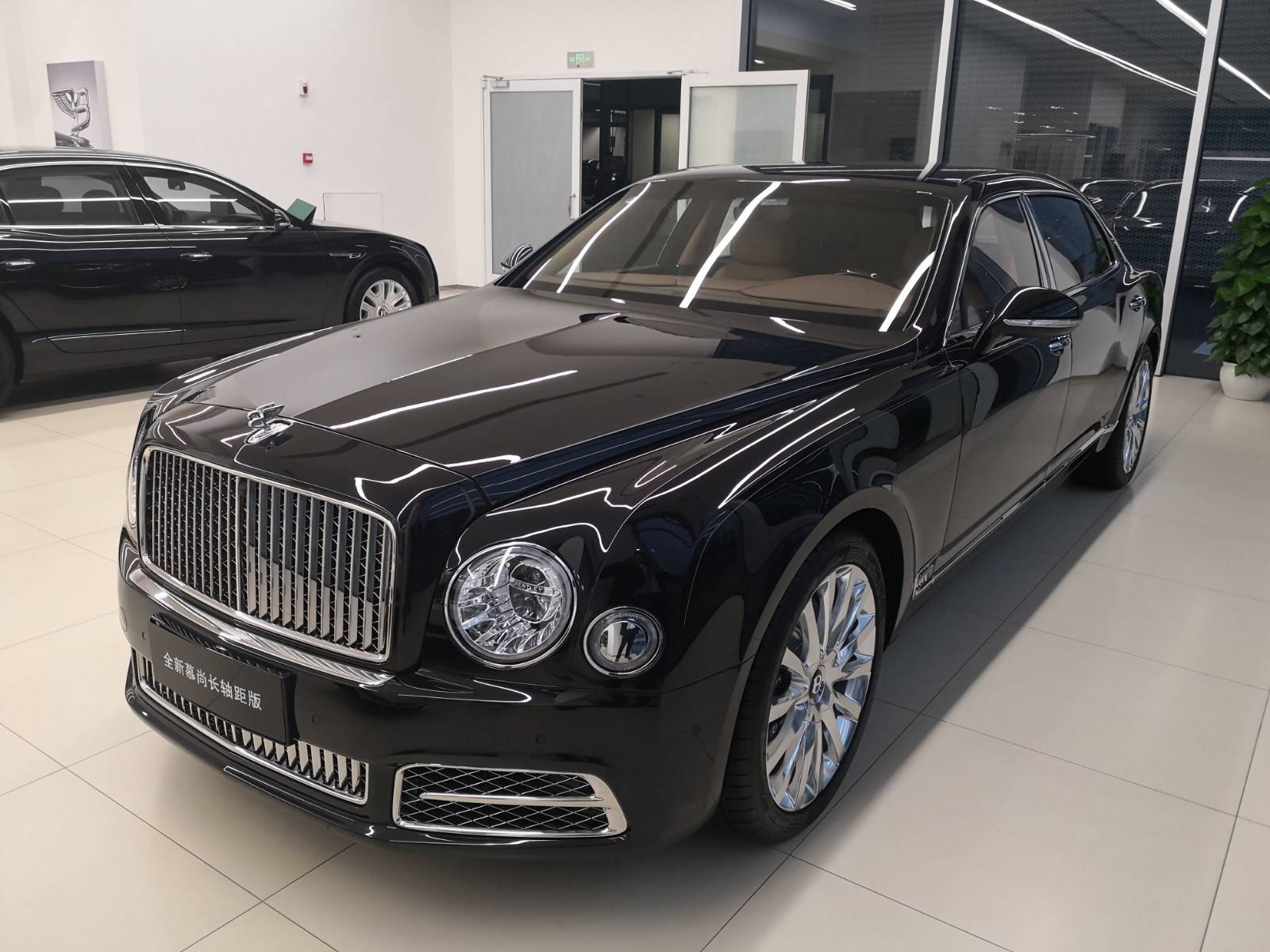 进口2020款宾利飞驰w12现车 让利特惠