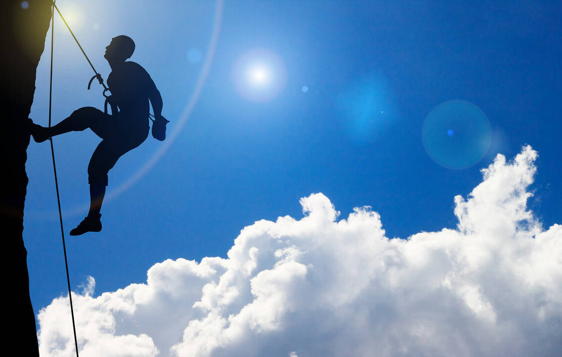 原创明白的人懂得放弃,真情的人懂得牺牲