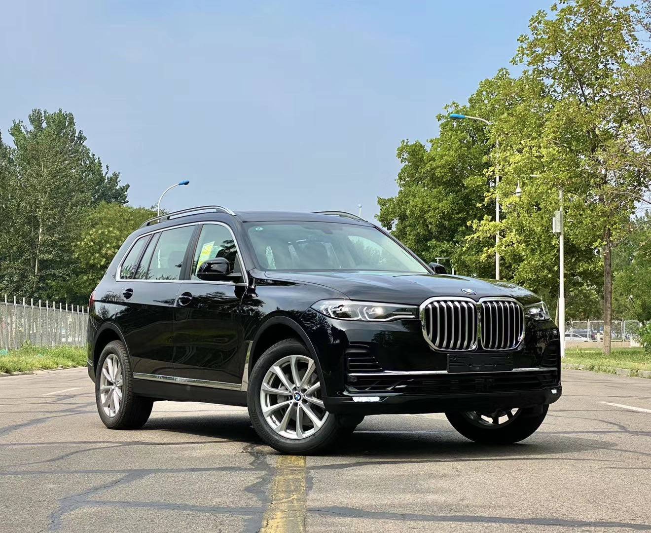 进口20款宝马x7全面升级内饰选装精致工艺