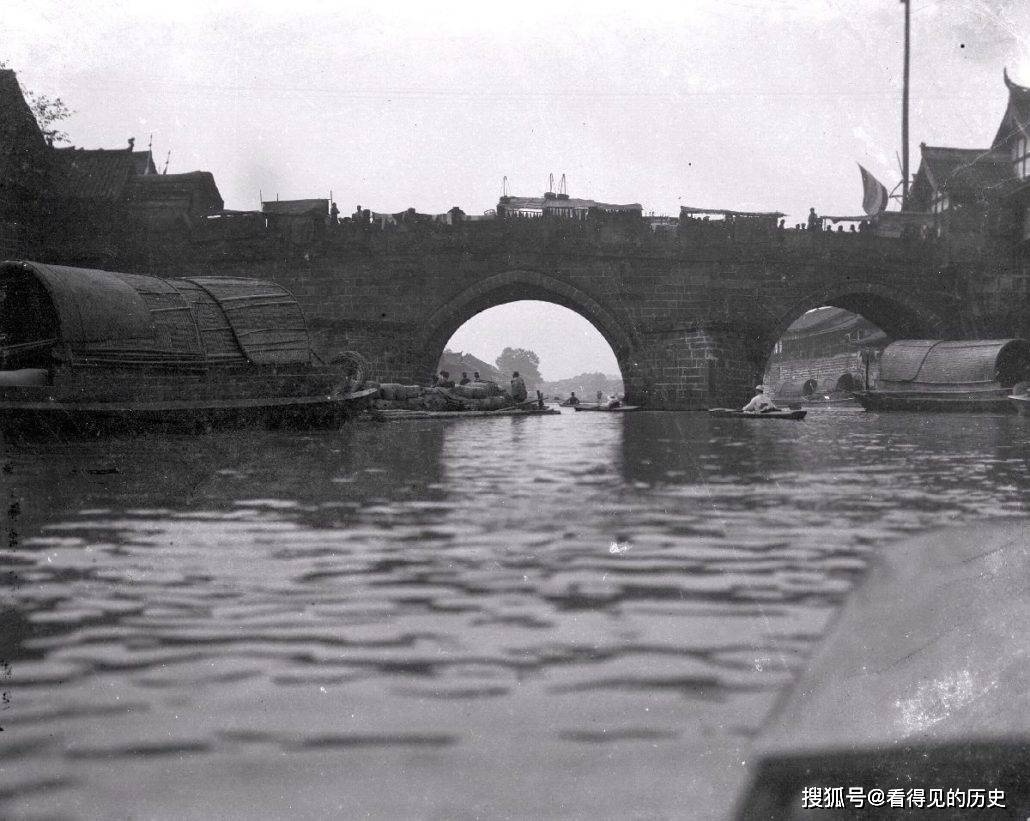 老照片 1912年的成都 百年前的老成都很中国
