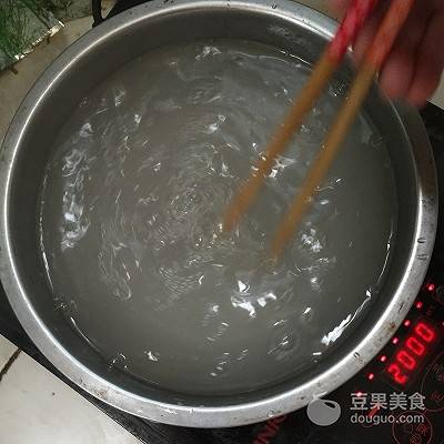 什麼是白涼粉白涼粉的做法是什麼