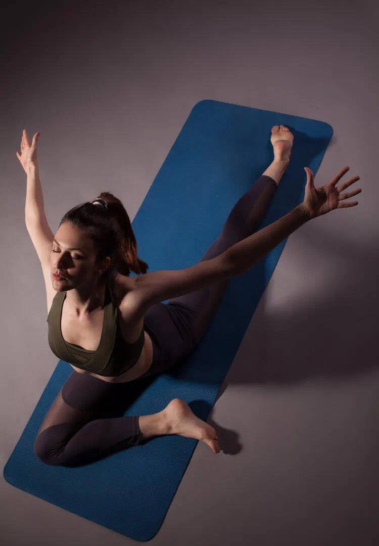 原创小s跳劲舞双腿太惊艳,网友:就爱她158的身高,185的自信和气场