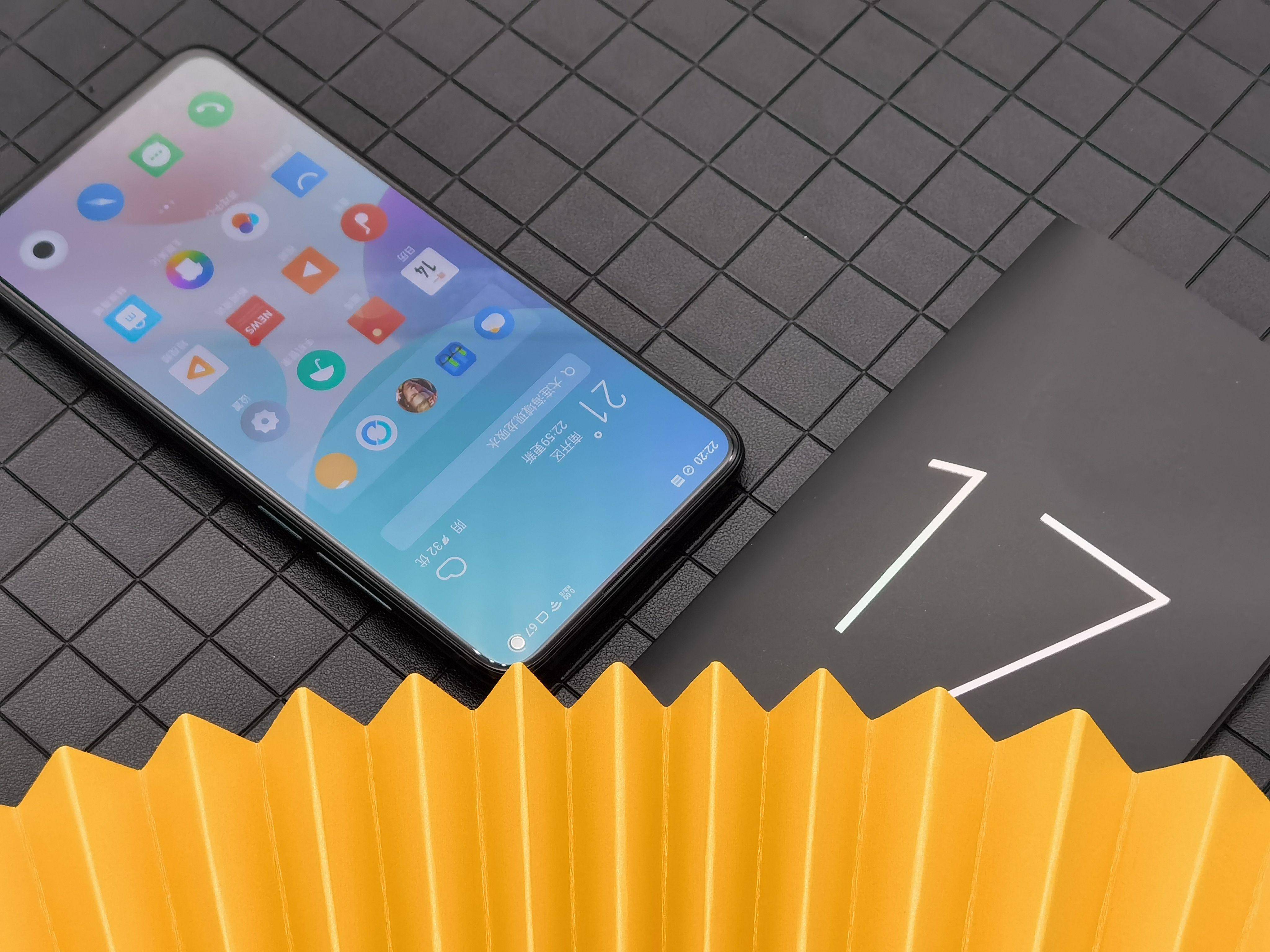 有颜值有内涵,精雕细琢诚意之作,真旗舰魅族17深度体验_屏幕