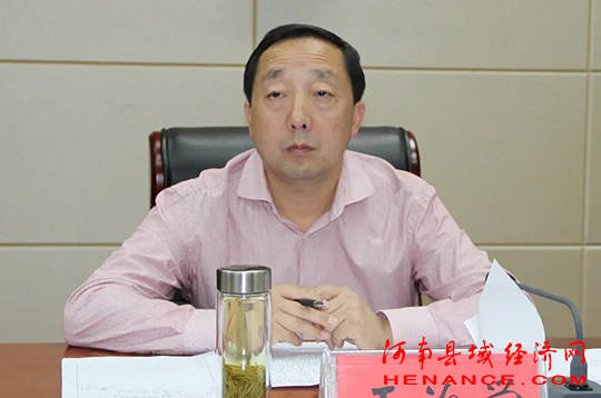 固始县长王治学强调,要按照"县不漏乡,乡不漏村,村不漏房"的原则