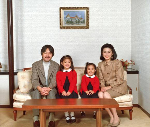 日本纪子妃40岁生下儿子,被称为心机女,她真那么能装吗?