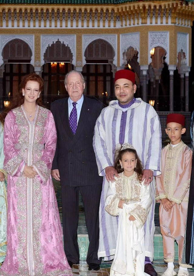 原创国王为娶平民王妃废掉一夫多妻制又因为爱选择放手