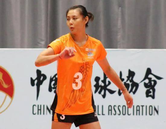 原创王佳敏成河北女排大腿三号位半高球显威力无奈被母队天津放弃