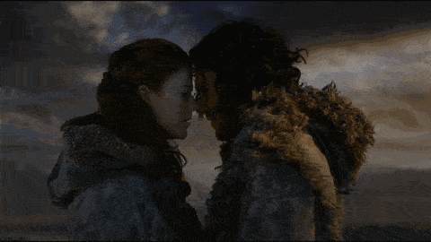 权力的游戏雪诺升级当爸爸了妻子火吻孕肚写真曝光