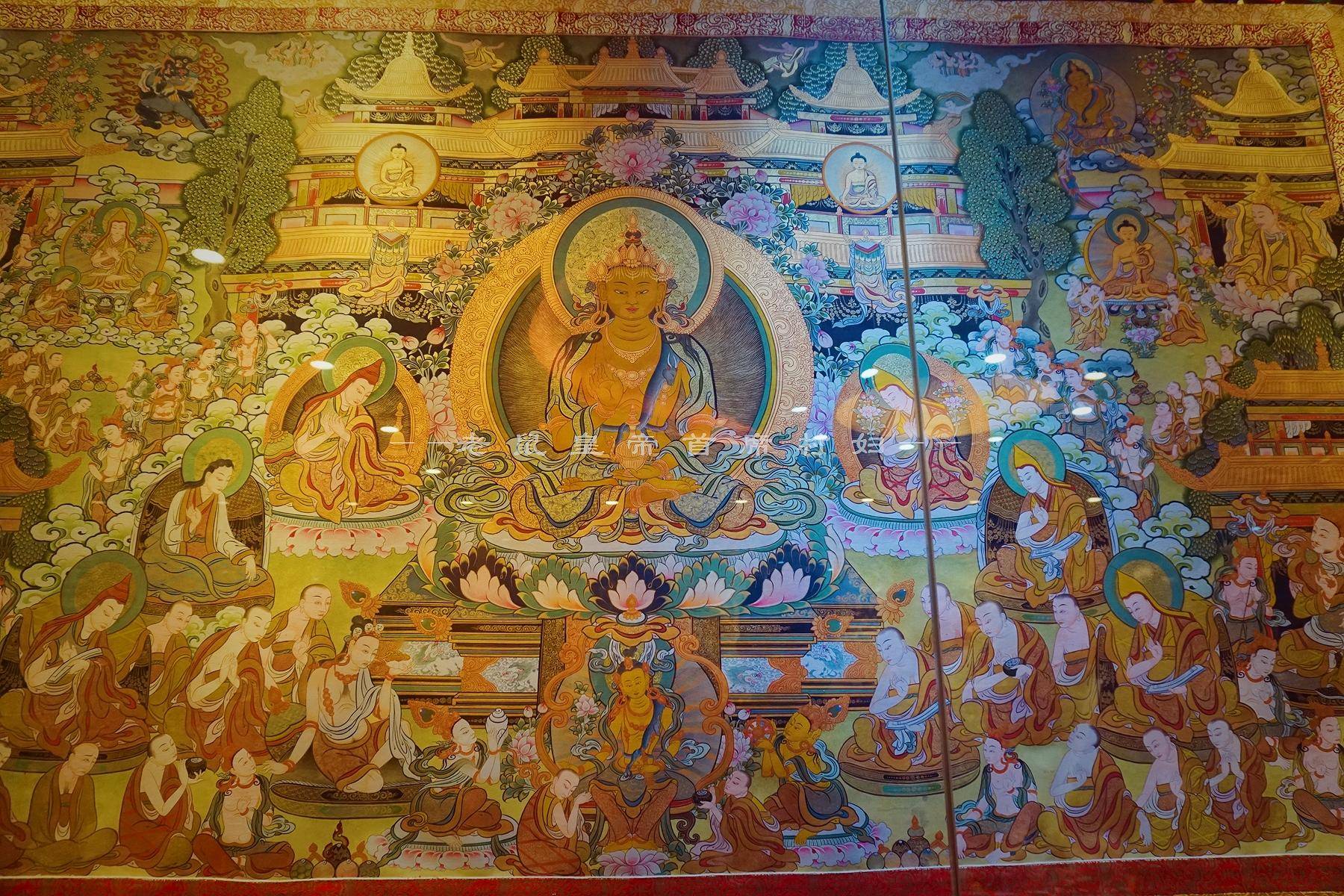 壁画堆绣酥油花酥油花塔尔寺部分外景塔尔寺塔尔寺位于青海西宁湟中区