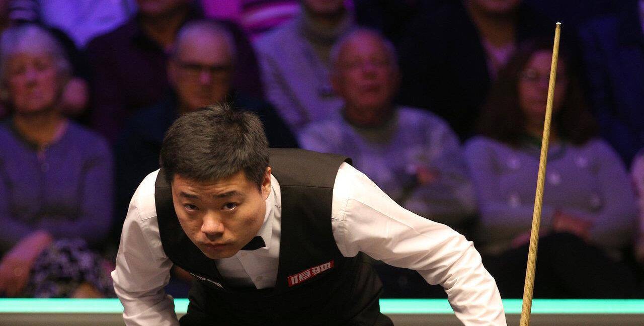 欧洲大师赛:丁俊晖颜丙涛无缘4强,特鲁姆普双破百携手墨菲晋级_比赛