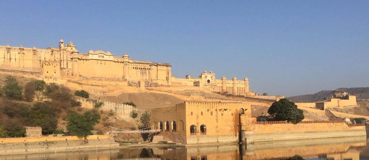 古印度的王都,镶满镜子的宫殿,斋普尔琥珀堡镜宫_手机搜狐网