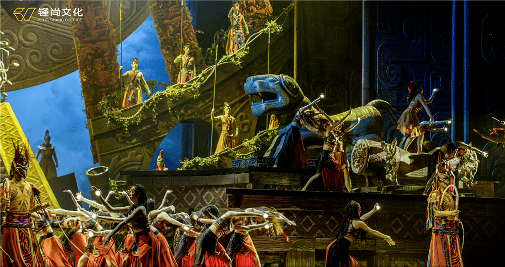 《梦回巴国》全新的设计使其突破了传统剧场的观演模式,"从上到下"的